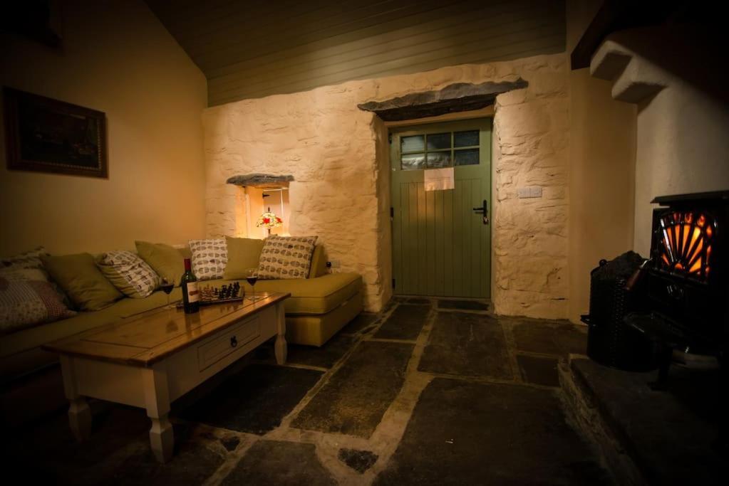 Fermoyle Properties Carleys Cottage Fanore Экстерьер фото